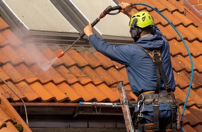 Démoussage et hydrofuge de toiture à Muids
